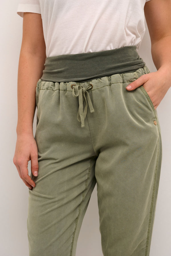 Line Pants