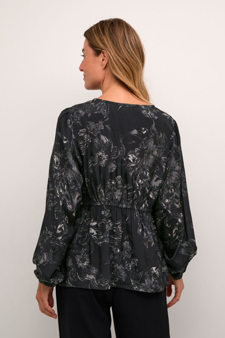 CRLova Blouse CREAM