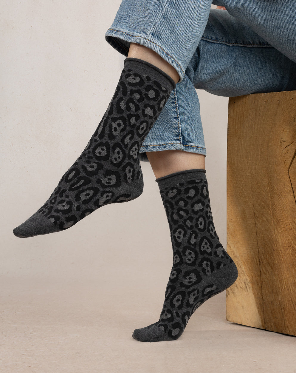 Fine Wool Sock LEOPARD FOREST BLUE