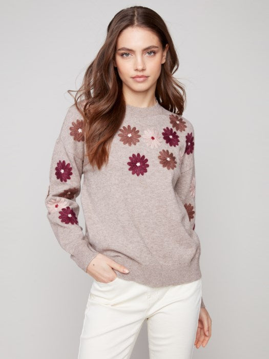 Pull à broderie florale CHARLIE B