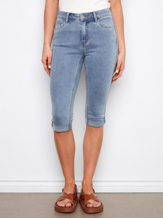 Pantacourt en denim extensible