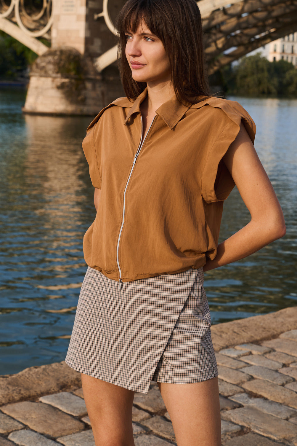 Jupe short avec léger imprimé
