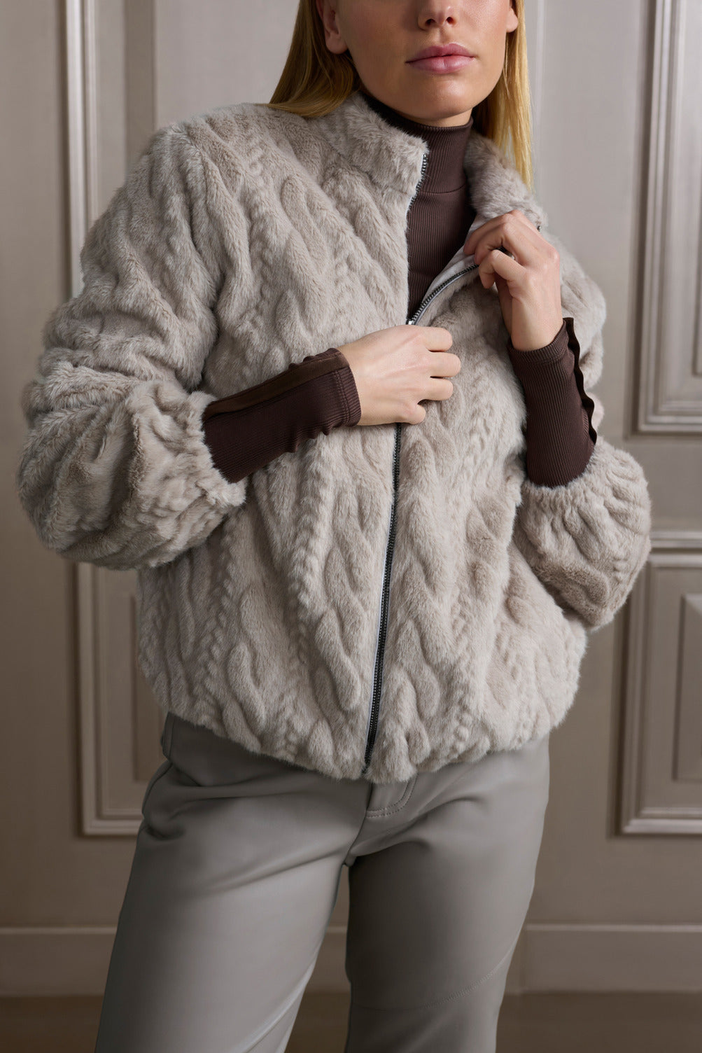 Short faux fur jacket YAYA