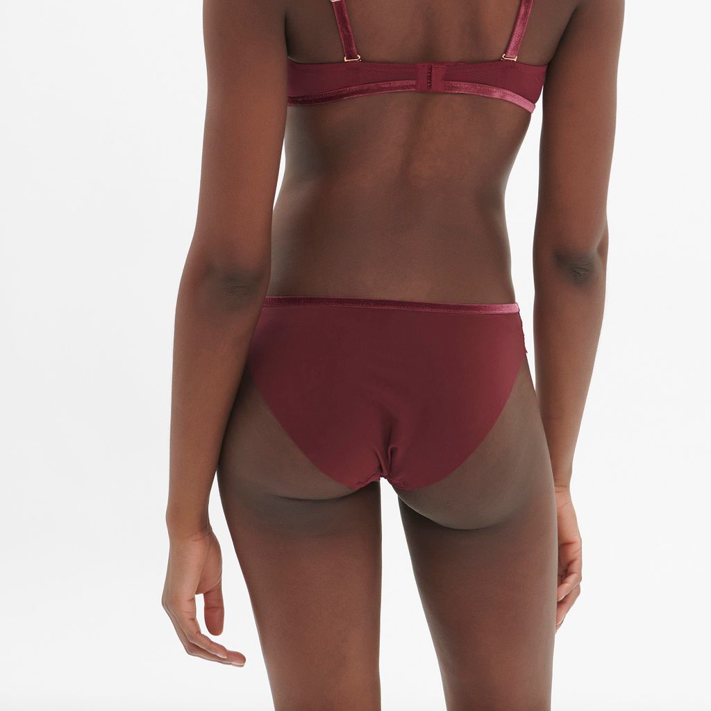 Slip SCÉNARIO SIMONE PÉRÈLE