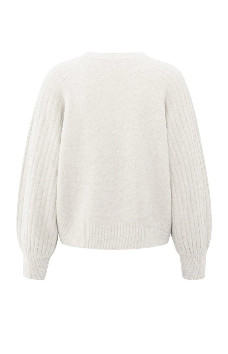 Pull en maille à manches côtelées et col rond YAYA