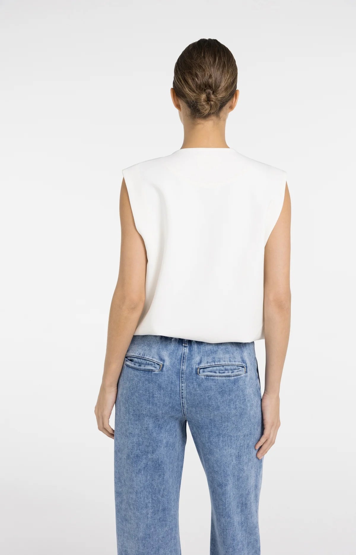 Veste tissée sans manches