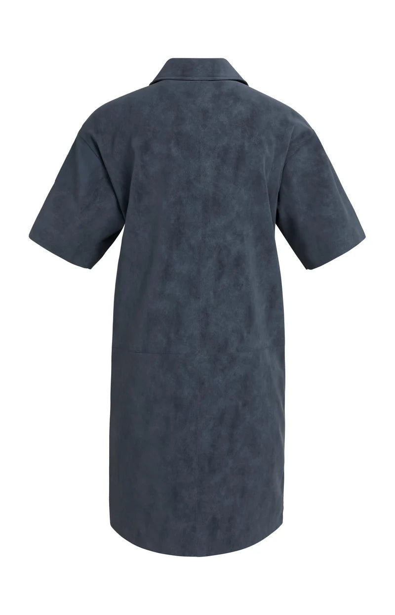 Robe en suédine à manches courtes