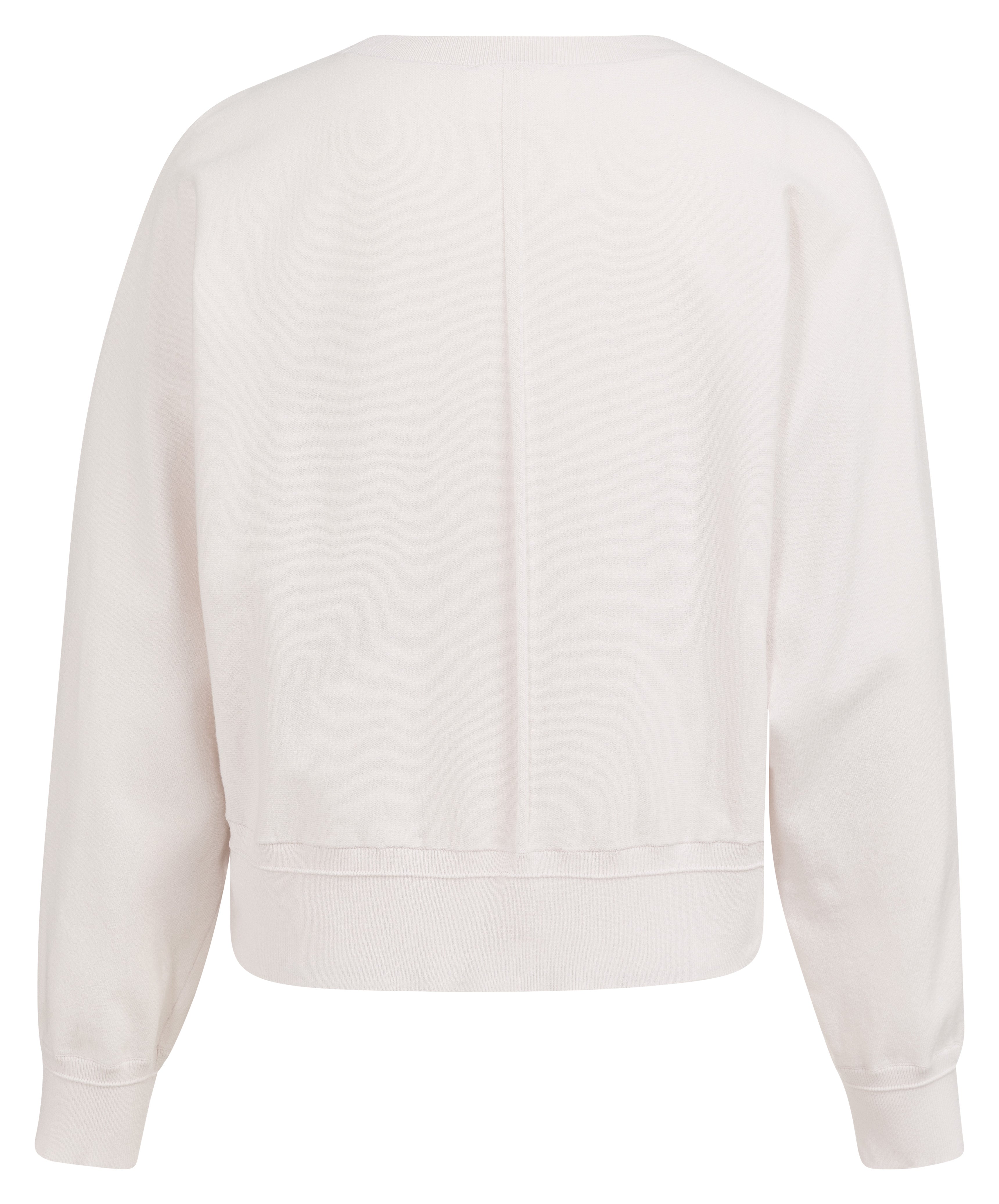 Pull manches chauves souris avec finition couture au dos