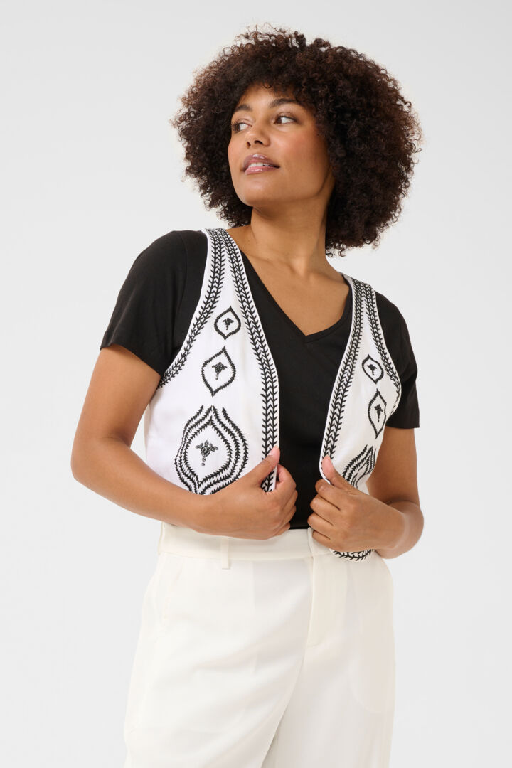 CRManju boho vest CREAM