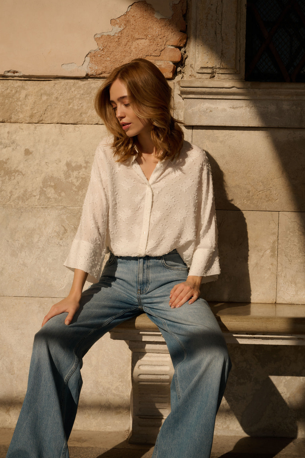 Chemise aérée courte avec détails de coutures YAYA