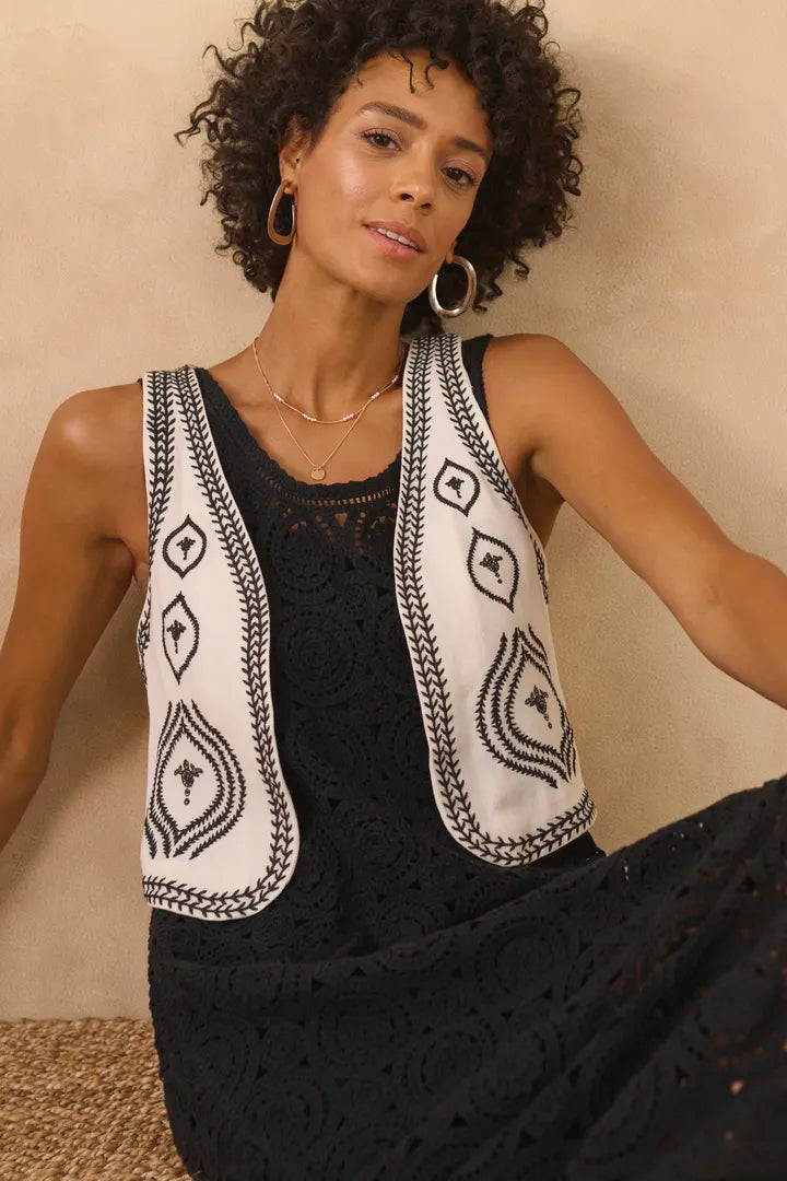 CRManju boho vest CREAM