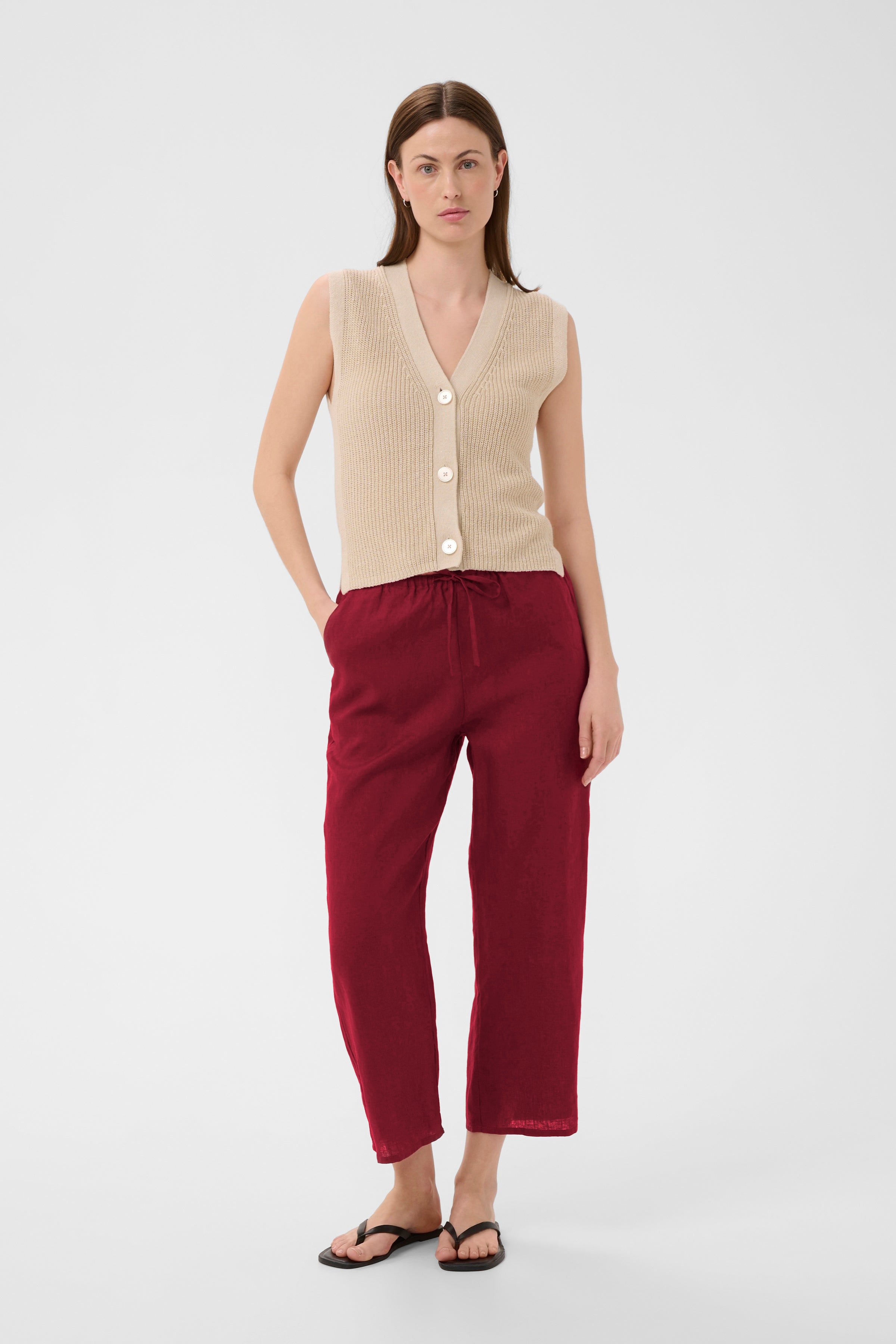 Pantalon 7/8 - Berita