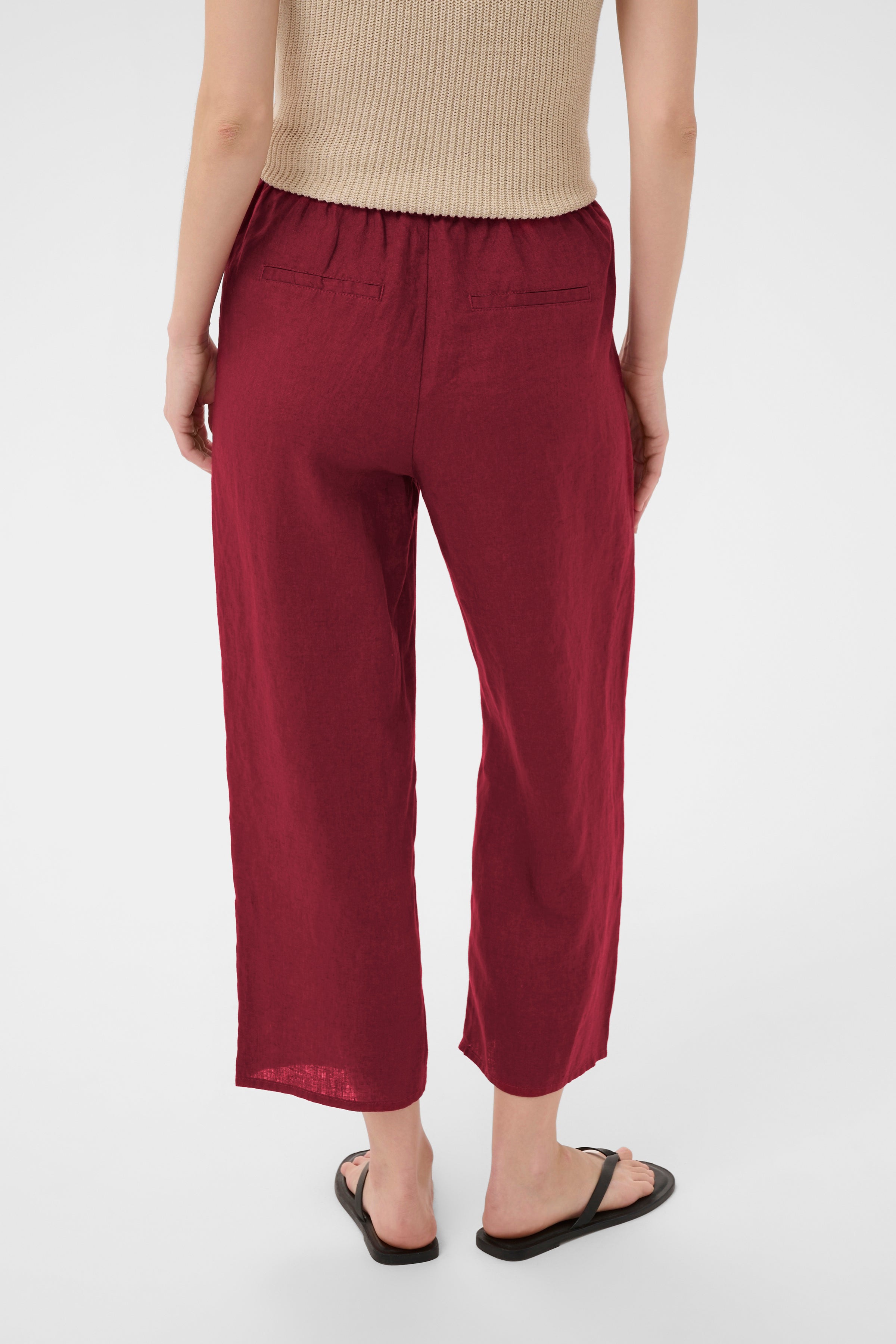 Pantalon 7/8 - Berita