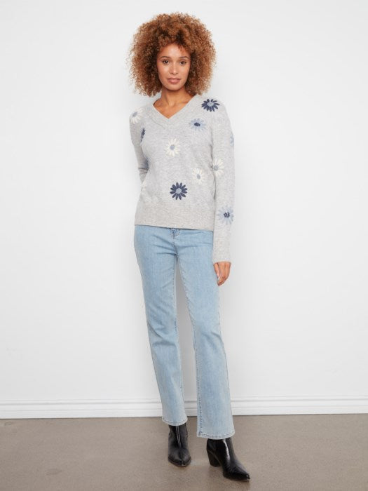Pull brodé à fleurs à col en V