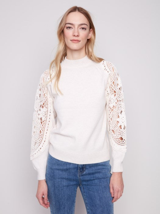 Pull à col montant et manches en crochet CHARLIE B