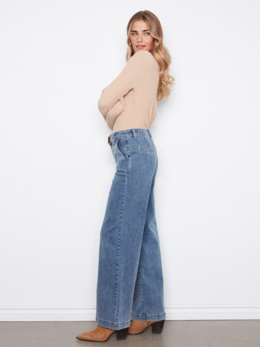 Jeans à jambes larges avec ceinture amovible