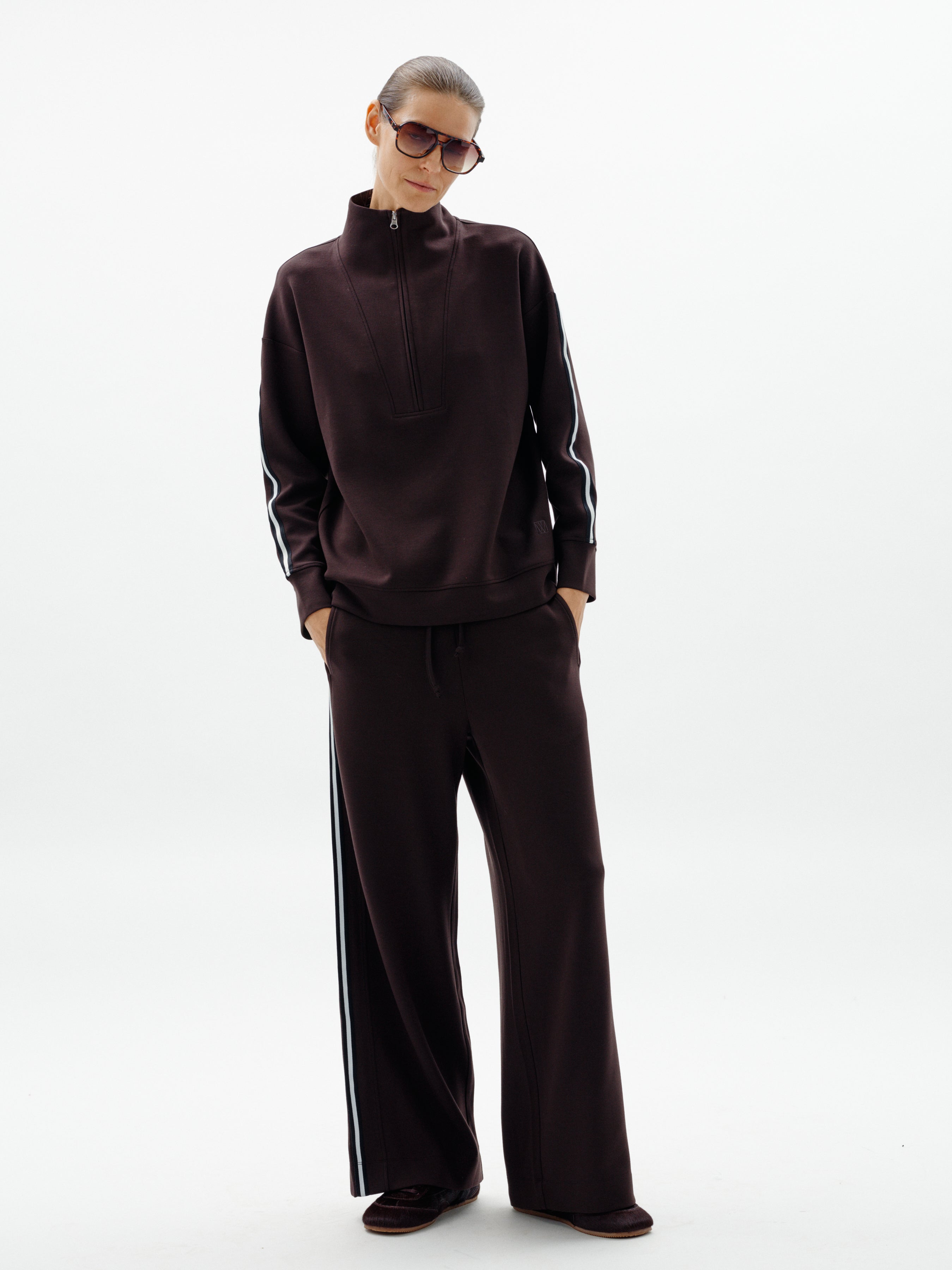 Sweat-shirt- Aggie Vincent