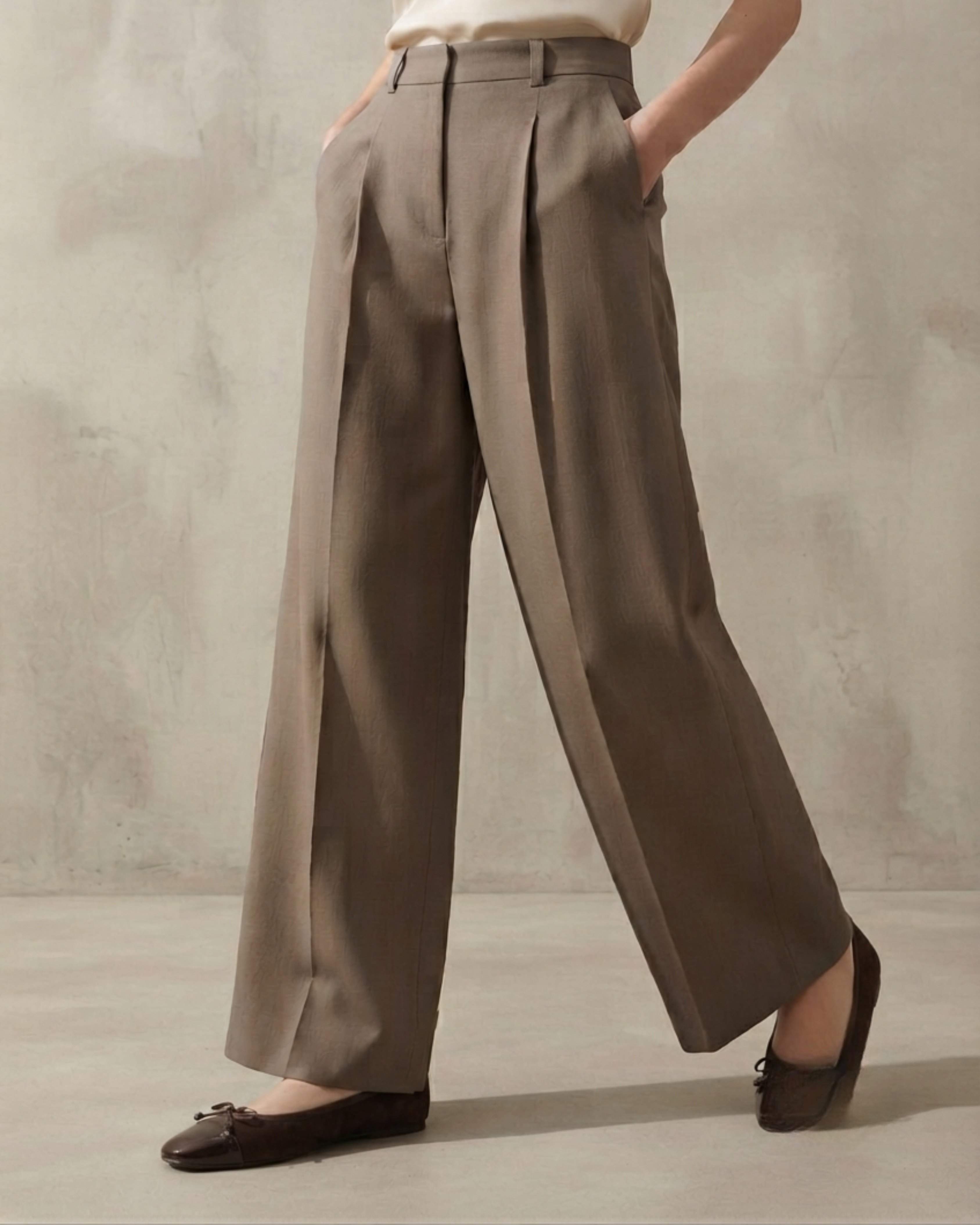 Pantalon jambes larges et plissés