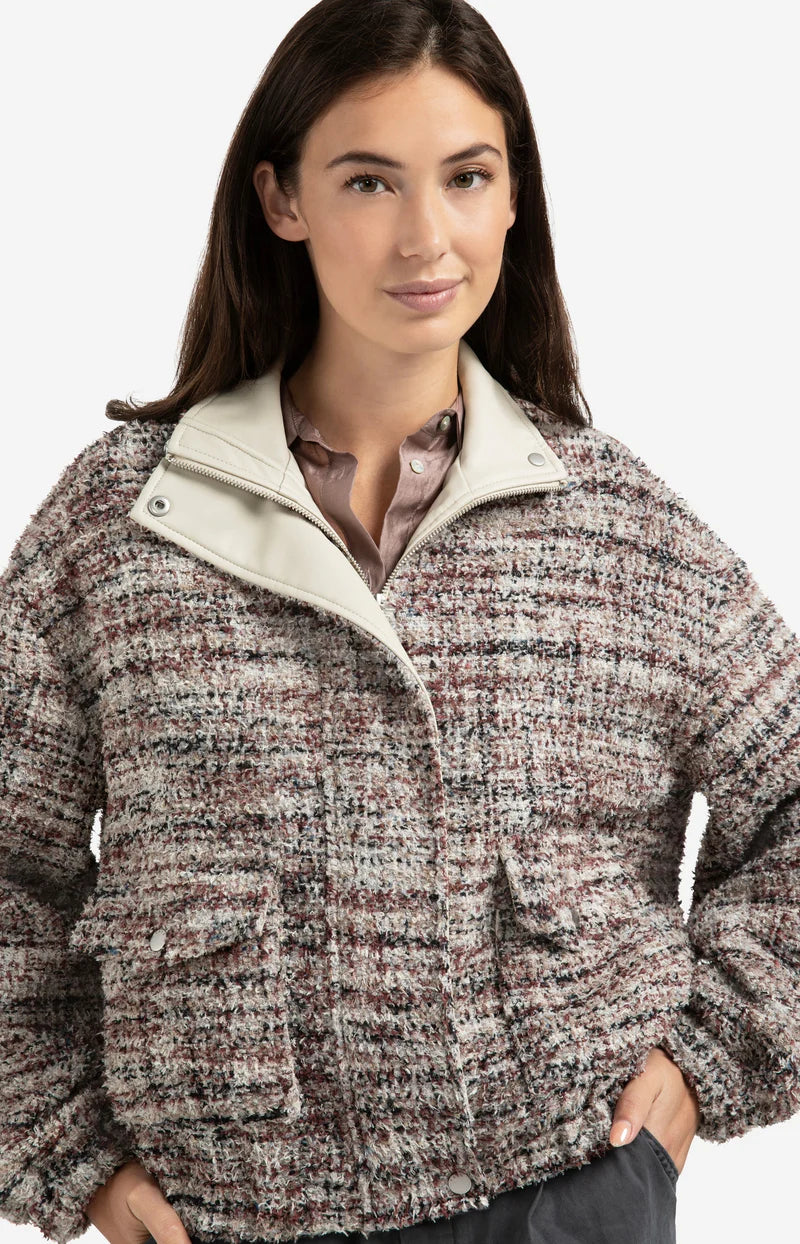 Veste en tissu bouclé avec franges et col montant YAYA
