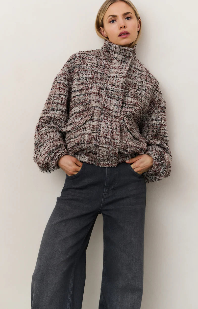Veste en tissu bouclé avec franges et col montant YAYA