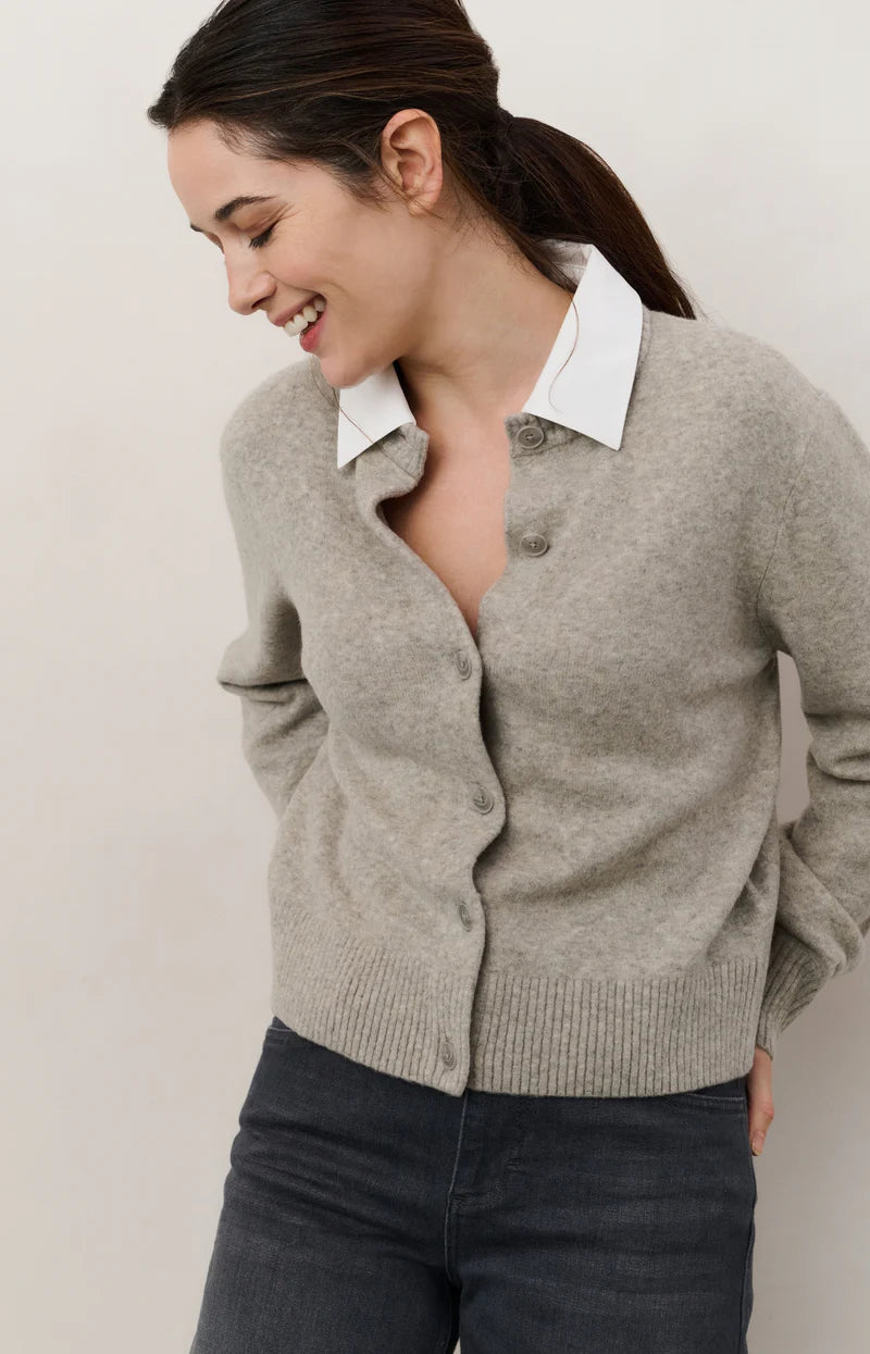 Cardigan avec col amovible et fermeture à boutons YAYA