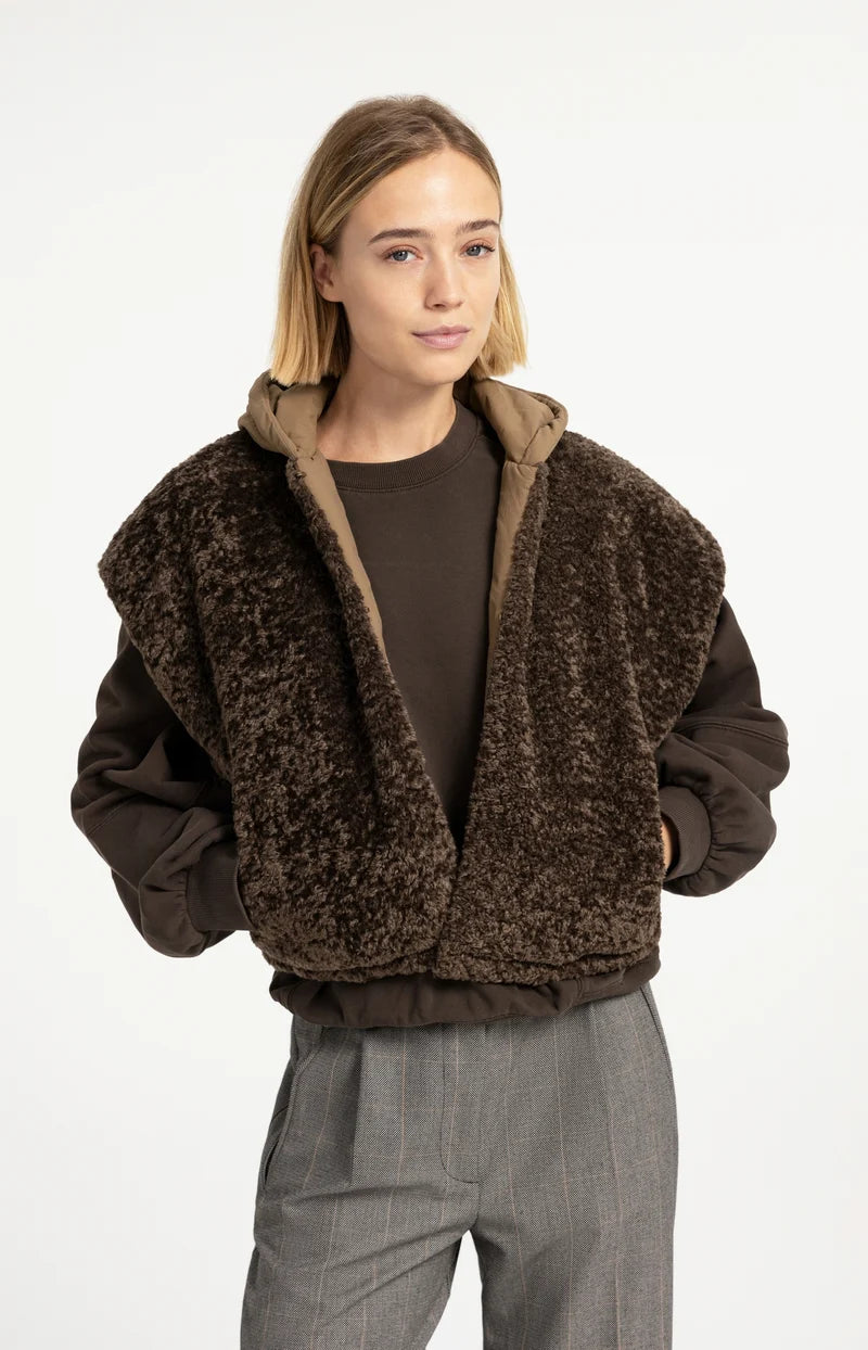 Bodywarmer réversible avec capuche