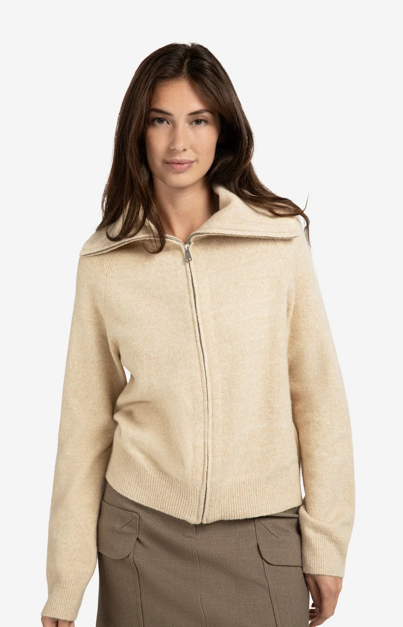 Cardigan doux zippé avec un large col camionneur YAYA