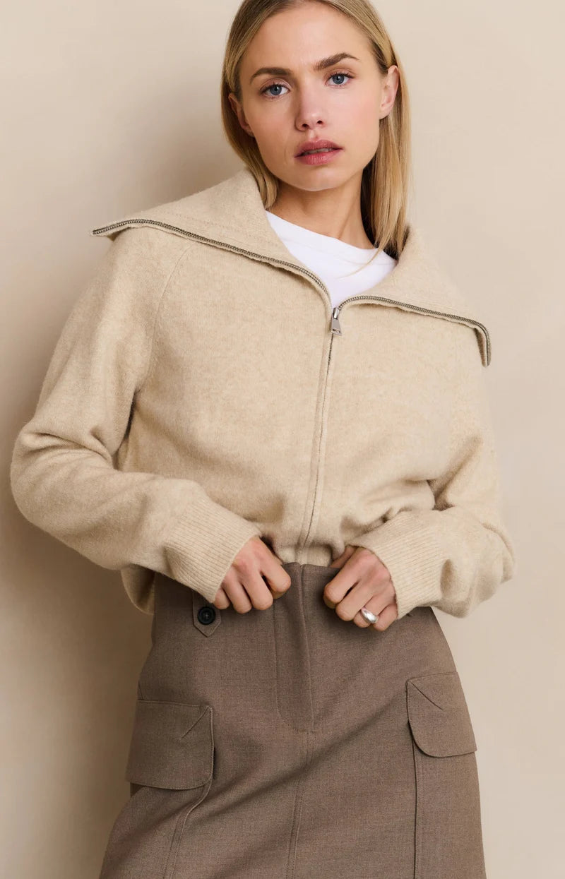 Cardigan doux zippé avec un large col camionneur YAYA