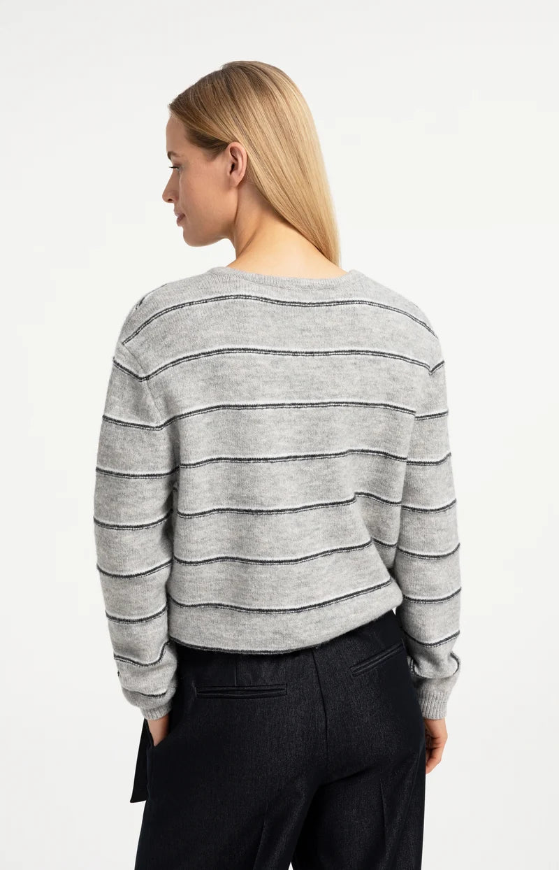 Cardigan rayé en maille avec lien à nouer