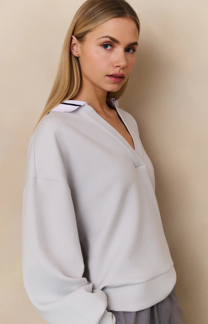 Pull avec col polo et encolure en V YAYA